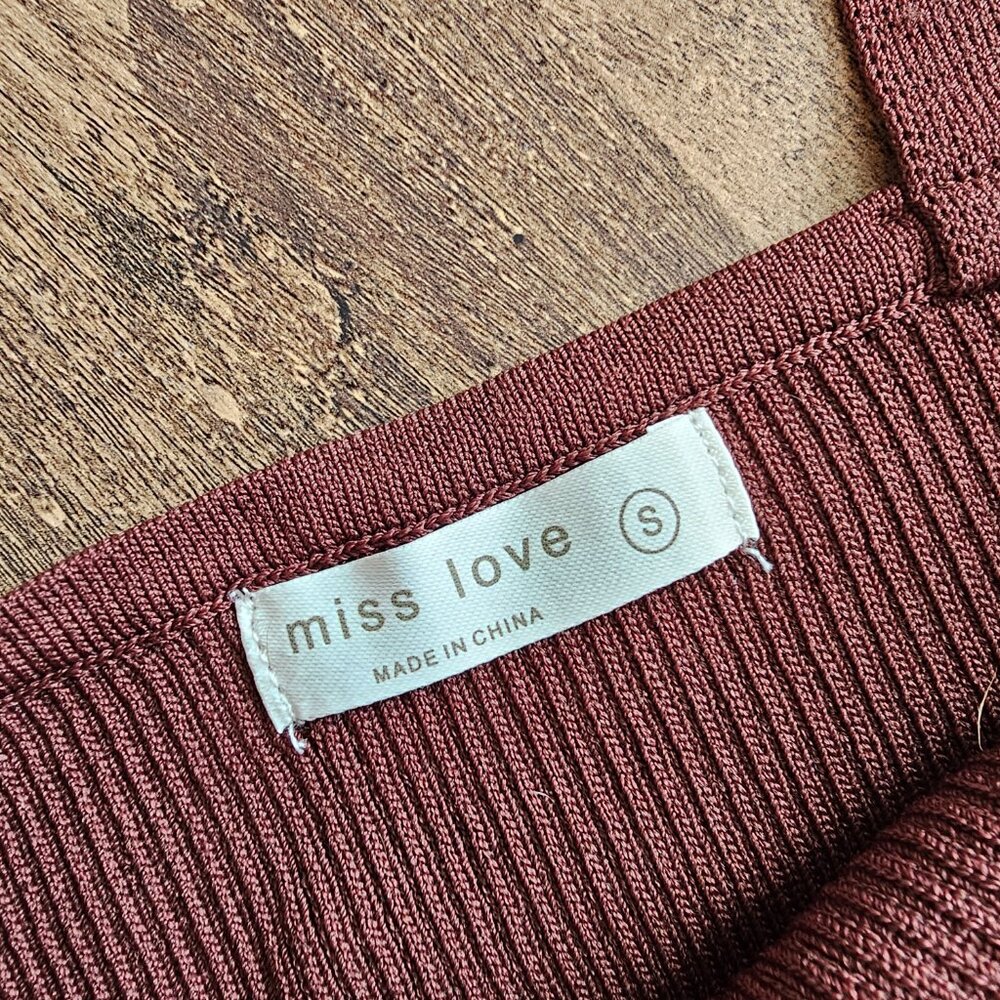 NEW!! Miss Love Ribbed Stretchy Strappy Knit Top Cropped Tank S Chocolate - Picture 6 of 8